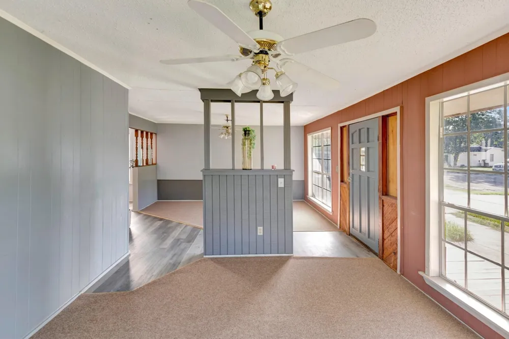 407 Bois D Arc Street Edna, TX 77957