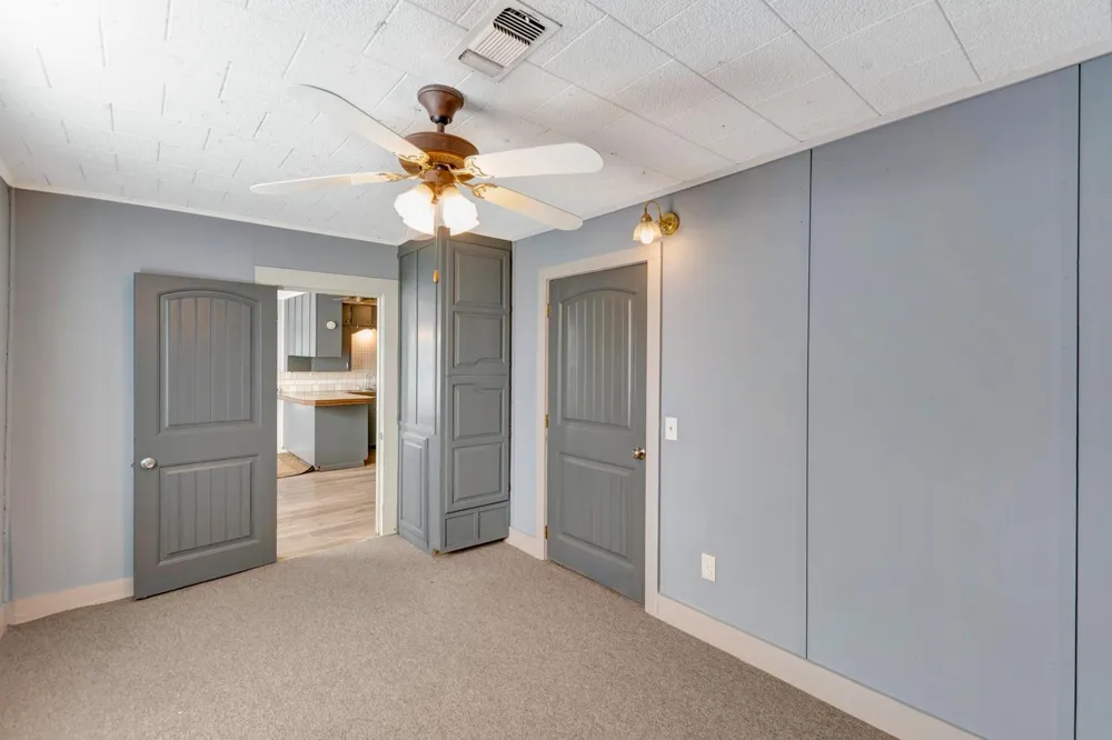 407 Bois D Arc Street Edna, TX 77957