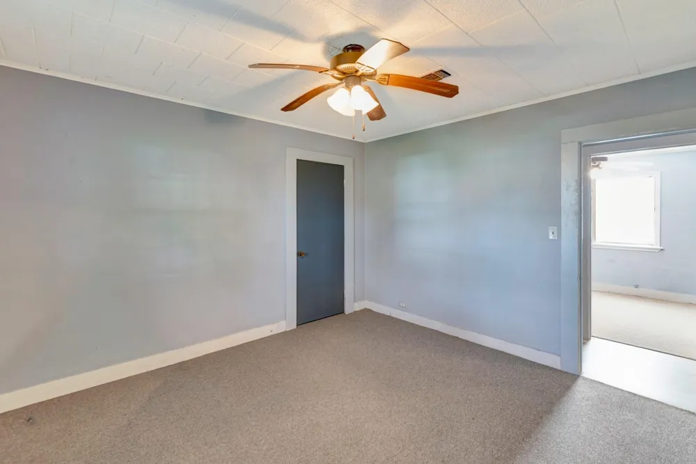 407 Bois D Arc Street Edna, TX 77957