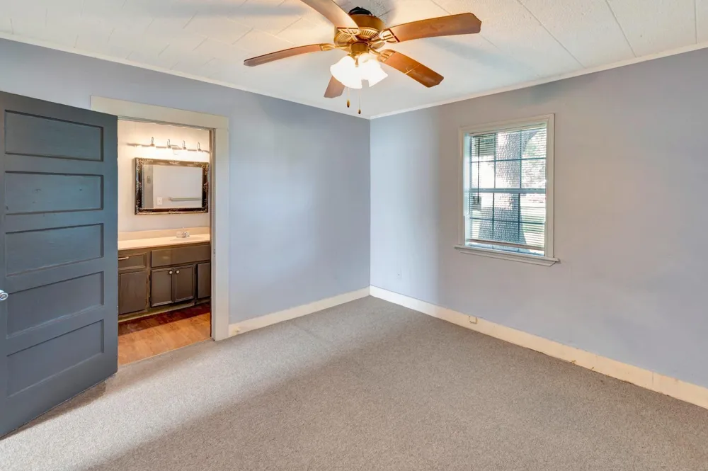 407 Bois D Arc Street Edna, TX 77957