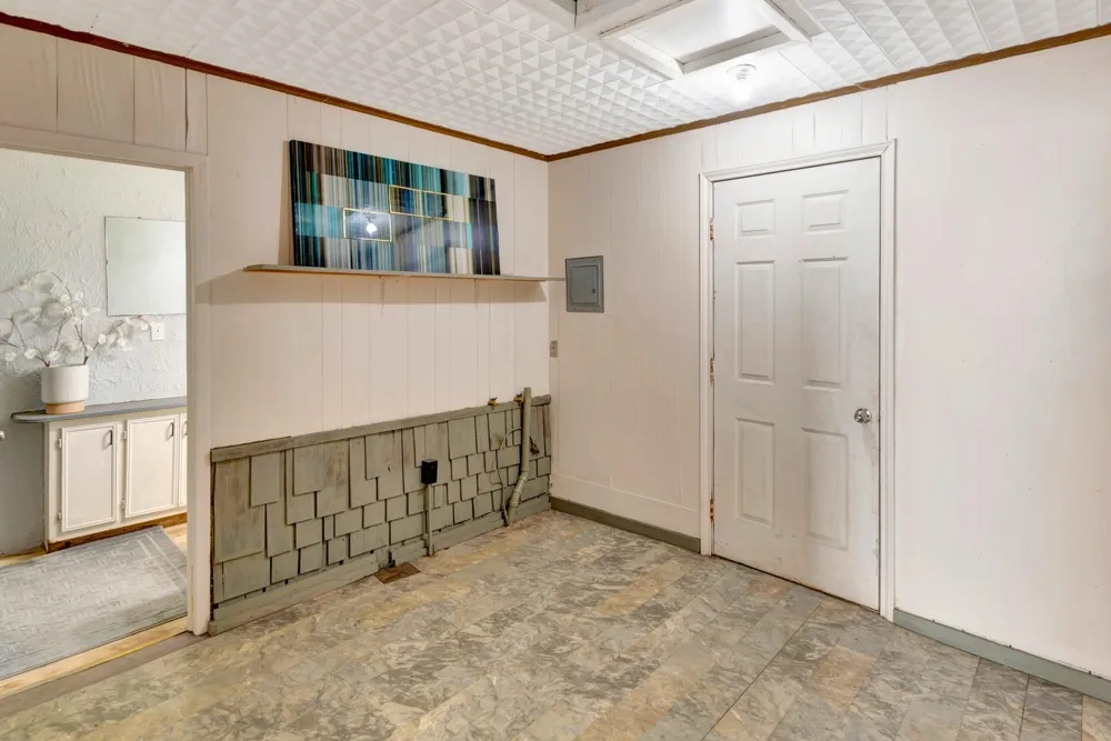407 Bois D Arc Street Edna, TX 77957