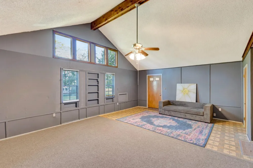 407 Bois D Arc Street Edna, TX 77957