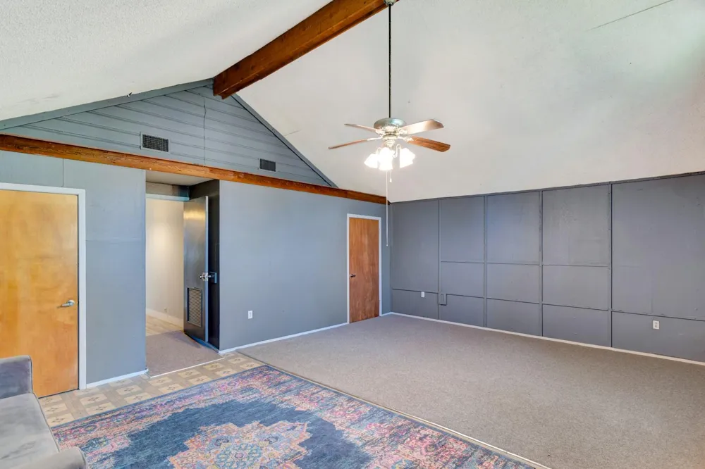 407 Bois D Arc Street Edna, TX 77957