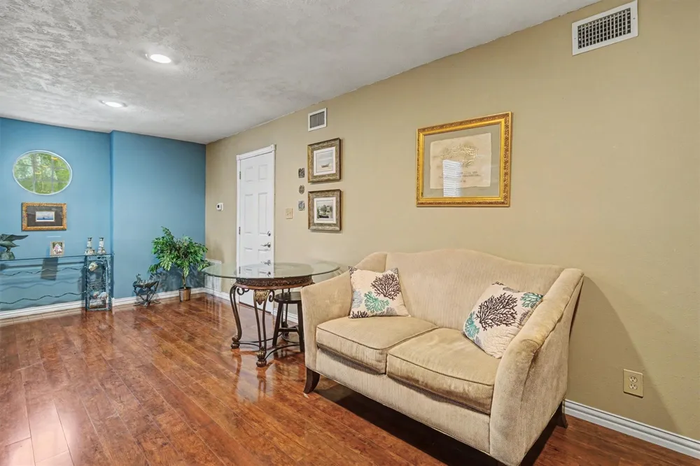 2205 Mission Street Kemah, TX 77565