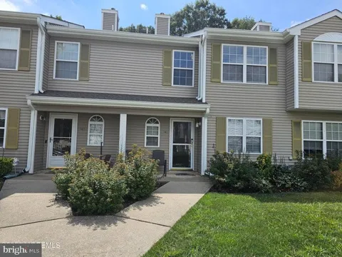 141 SPOONBILL HOLLOW