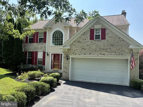 11 BROOK HILL COURT