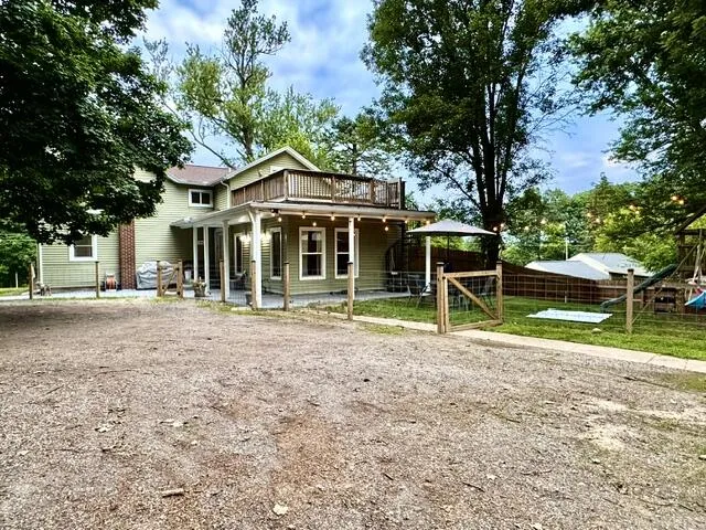 2515 Cooper Street Jackson, MI 49201