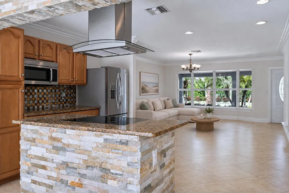 3100 S SEACREST BOULEVARD Boynton Beach, FL 33435