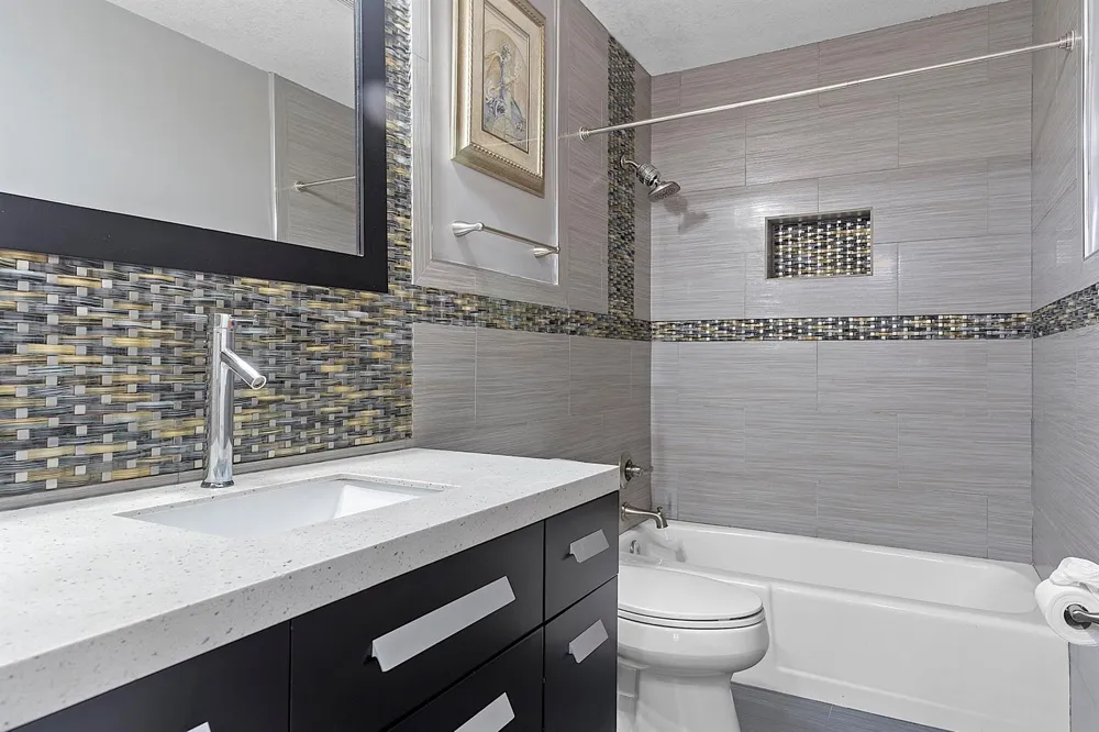 3100 S SEACREST BOULEVARD Boynton Beach, FL 33435