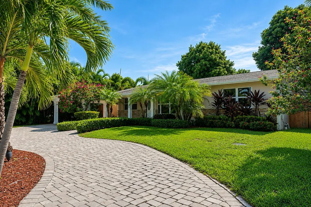 3100 S SEACREST BOULEVARD Boynton Beach, FL 33435