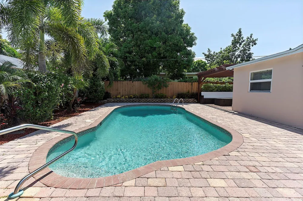 3100 S SEACREST BOULEVARD Boynton Beach, FL 33435