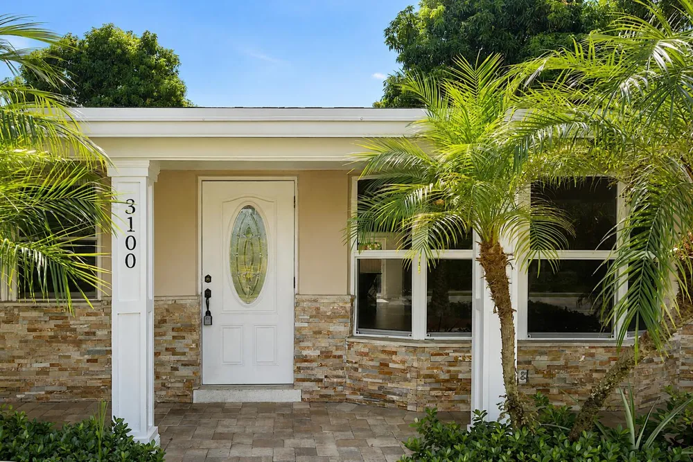 3100 S SEACREST BOULEVARD Boynton Beach, FL 33435