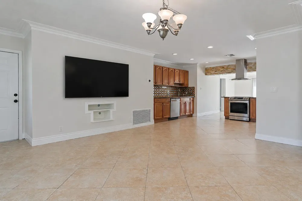 3100 S SEACREST BOULEVARD Boynton Beach, FL 33435
