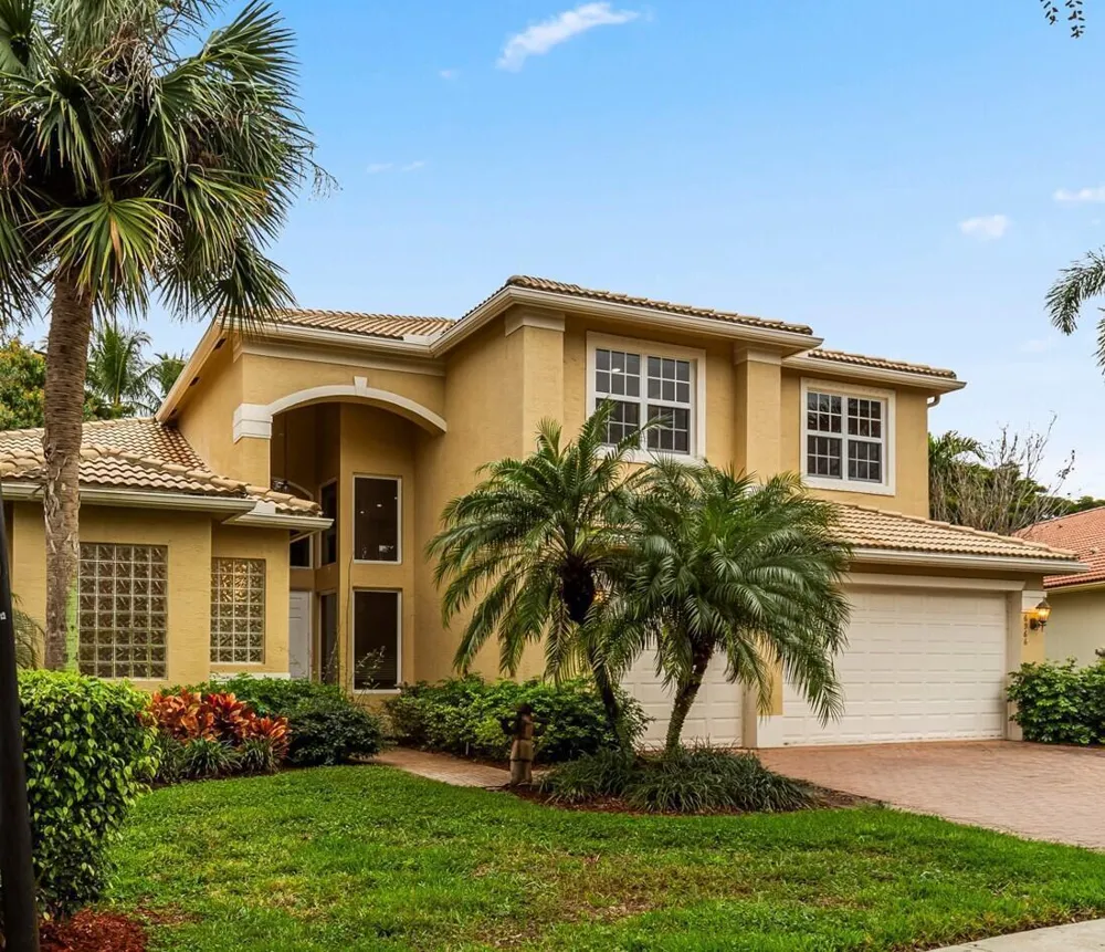 6966 Great Falls Circle Boynton Beach, FL 33437