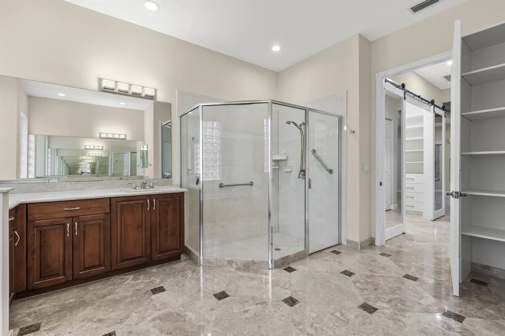 6966 Great Falls Circle Boynton Beach, FL 33437