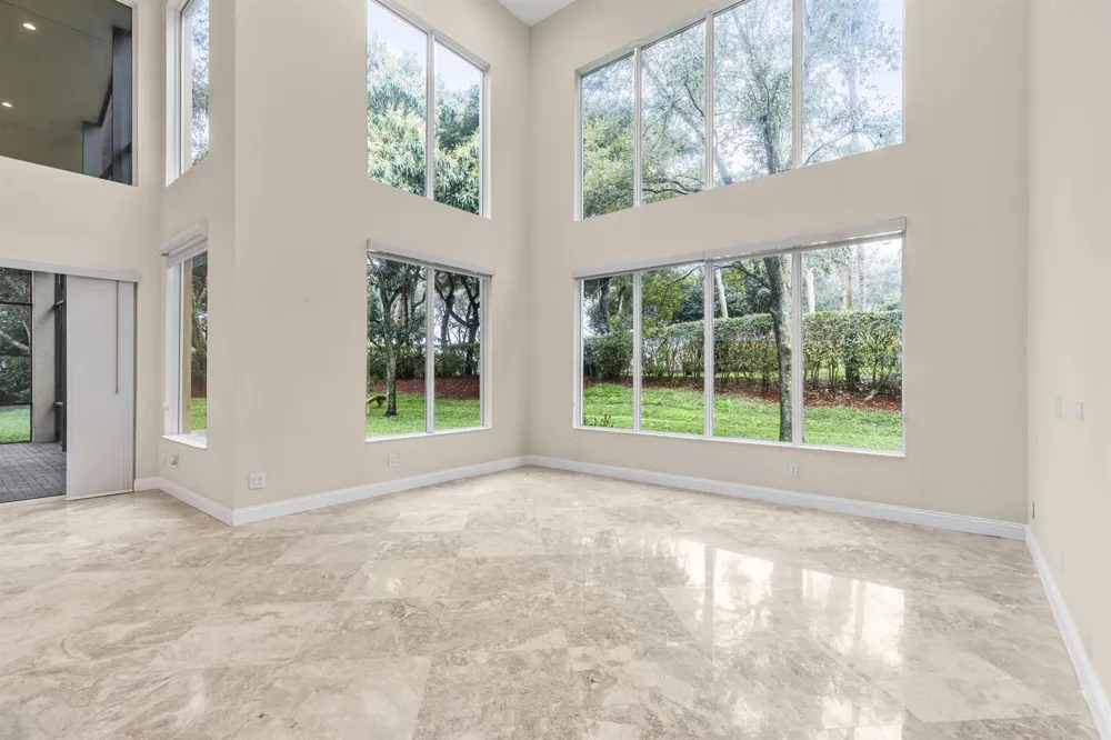 6966 Great Falls Circle Boynton Beach, FL 33437