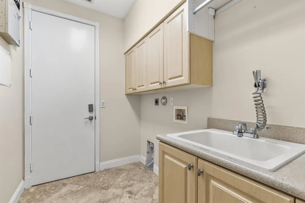 6966 Great Falls Circle Boynton Beach, FL 33437