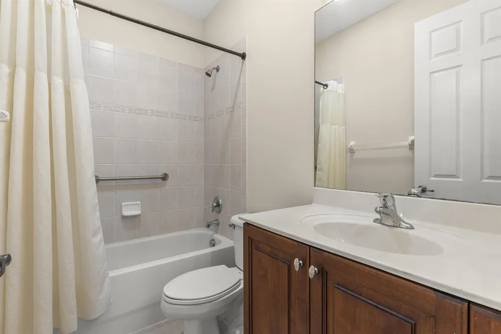 6966 Great Falls Circle Boynton Beach, FL 33437