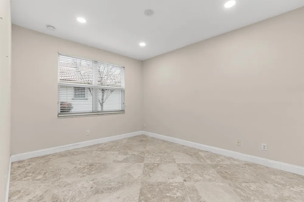 6966 Great Falls Circle Boynton Beach, FL 33437