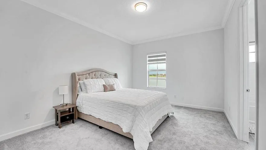 601 Hookline Circle Loxahatchee, FL 33470