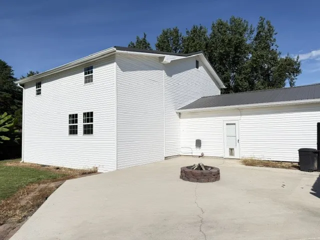 1684 Fletcher Rd Estill Springs, TN 37330