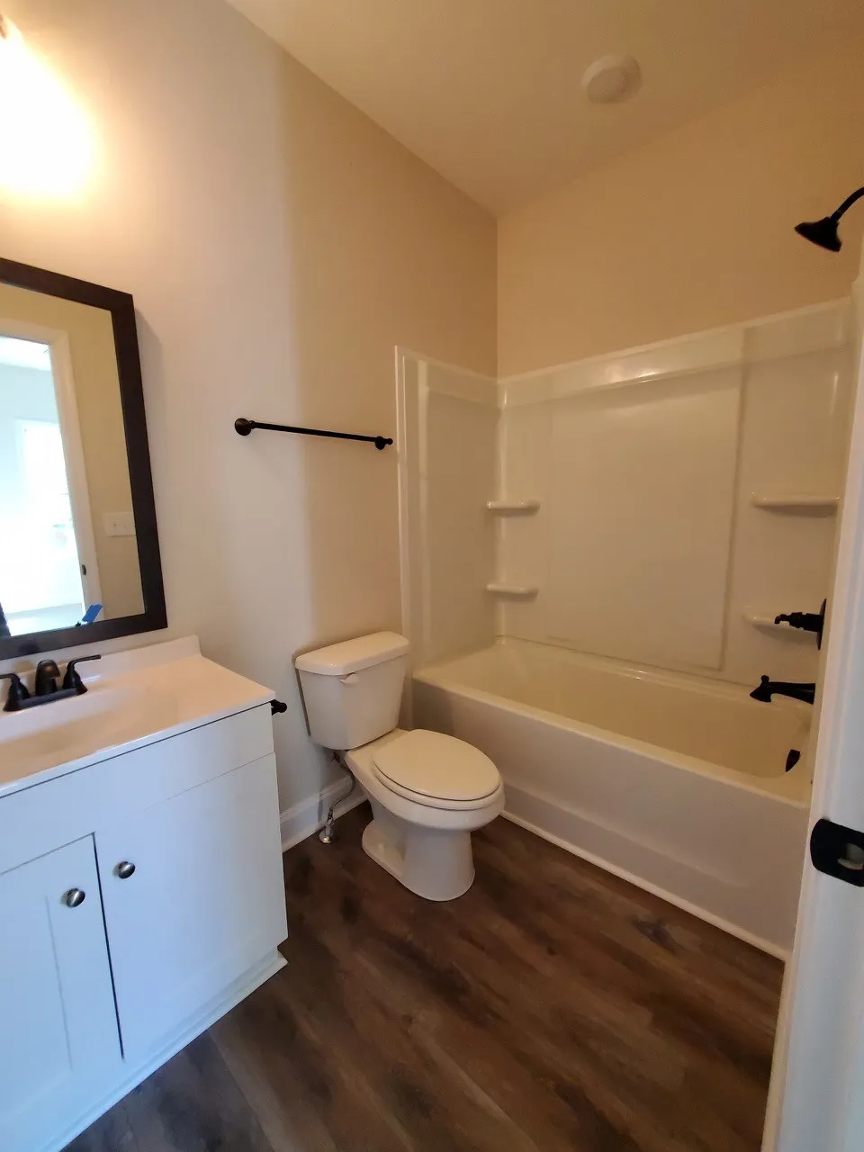 449 Oak St #A Clarksville, TN 37042