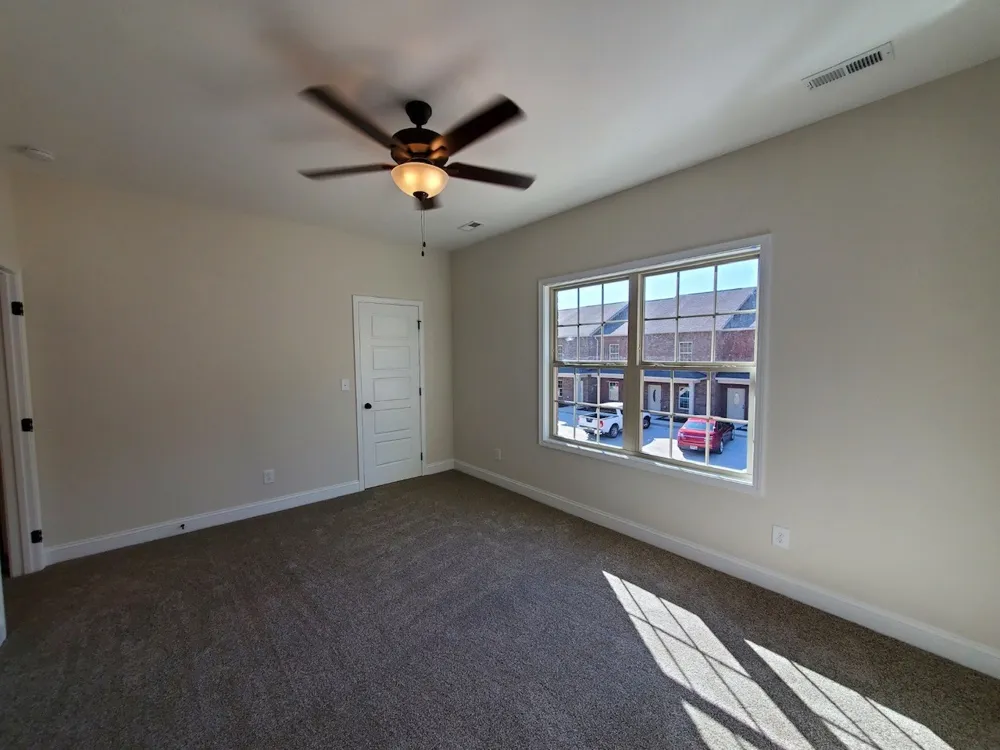 449 Oak St #A Clarksville, TN 37042