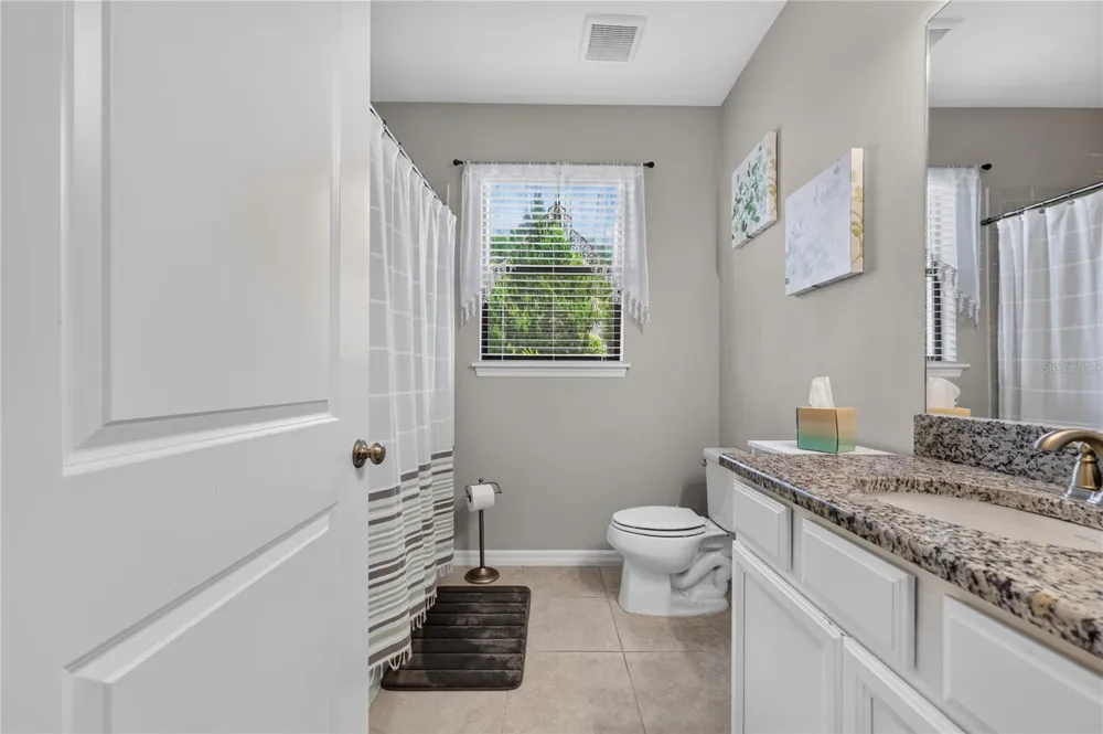 12710 SORRENTO WAY #101 Bradenton, FL 34211