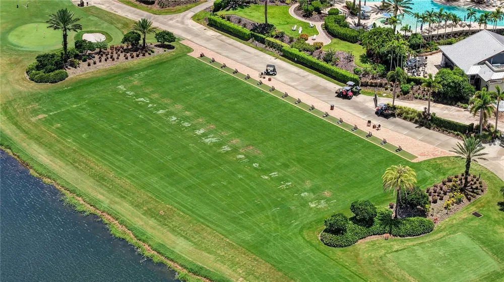 12710 SORRENTO WAY #101 Bradenton, FL 34211