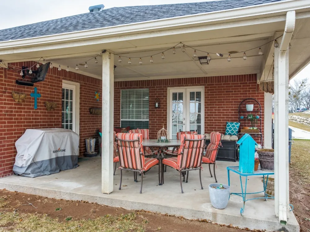 136 Alyssa Court Weatherford, TX 76085