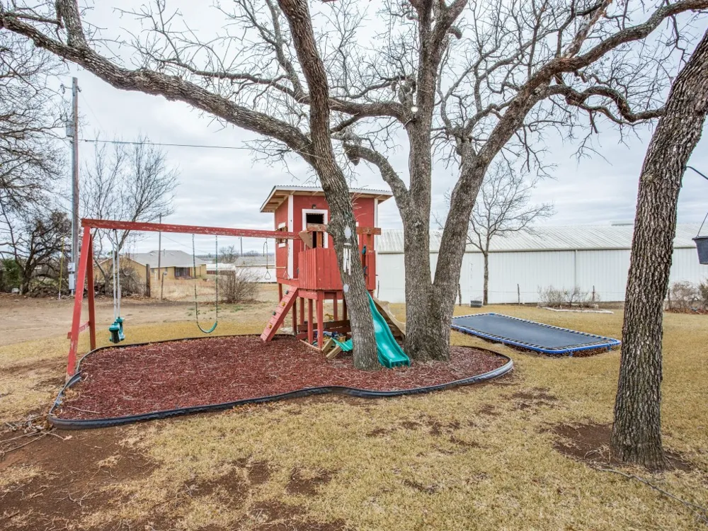 136 Alyssa Court Weatherford, TX 76085