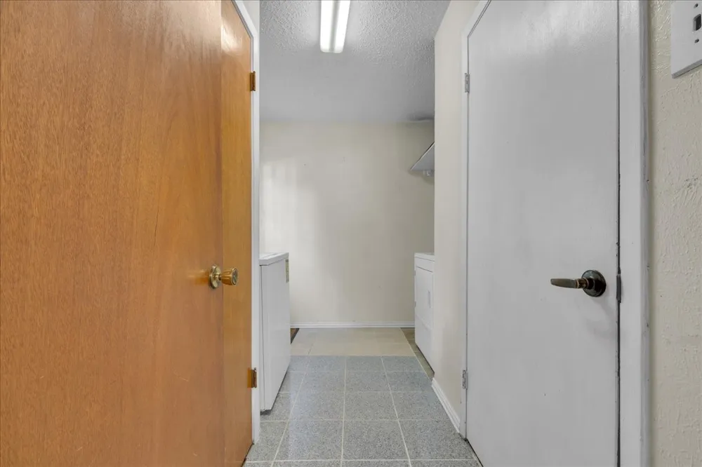2210 Starlite Lane Irving, TX 75061
