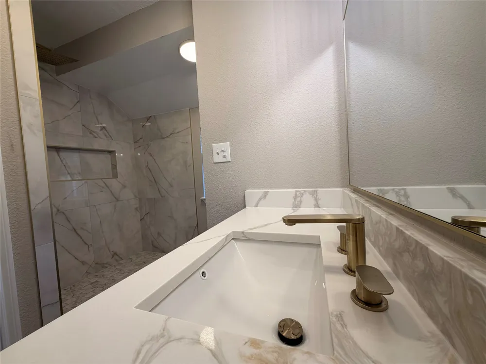 1205 Briarcove Drive Richardson, TX 75081