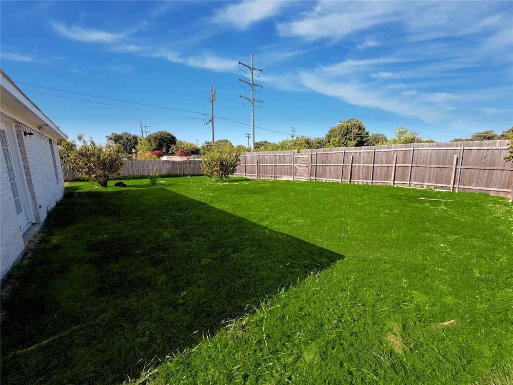 1205 Briarcove Drive Richardson, TX 75081