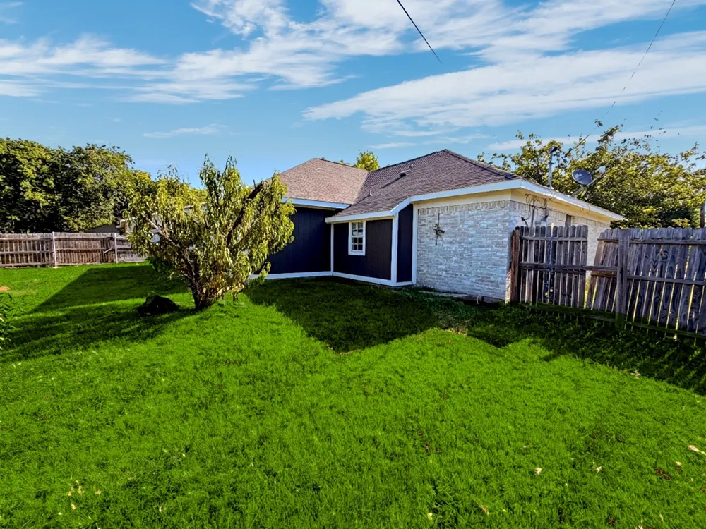 1205 Briarcove Drive Richardson, TX 75081