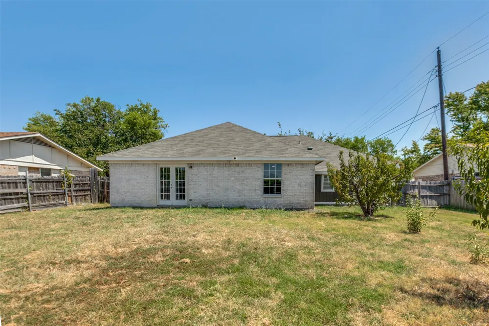 1205 Briarcove Drive Richardson, TX 75081