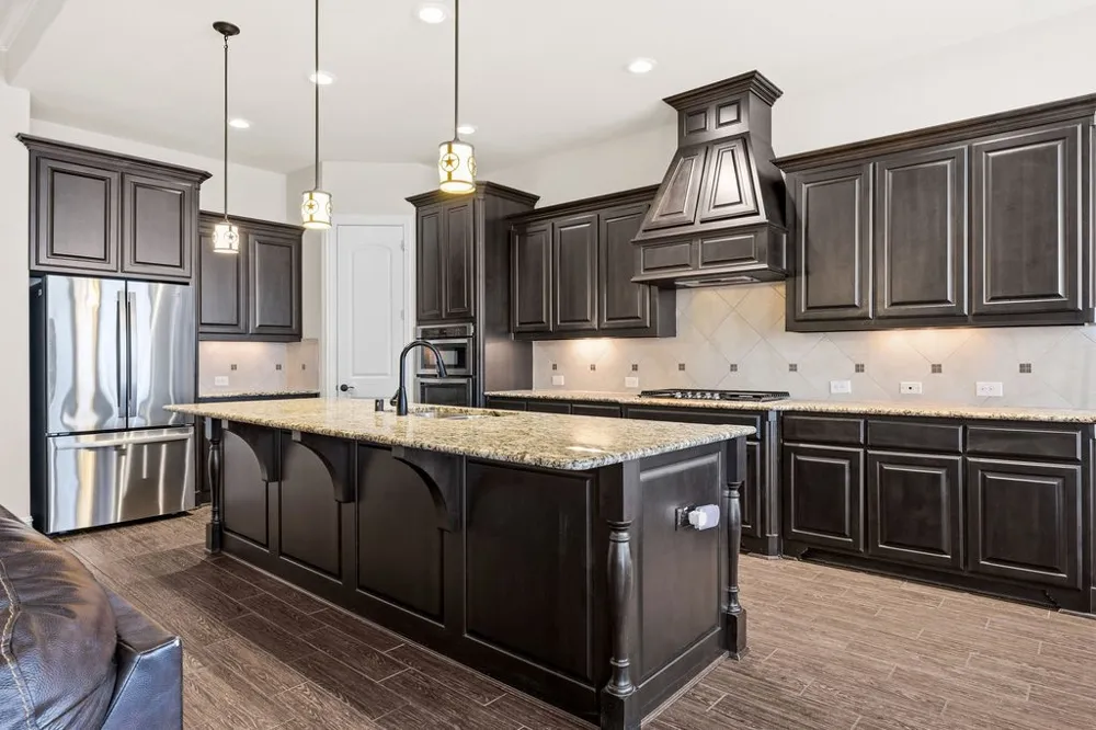 956 Byron Street Allen, TX 75013