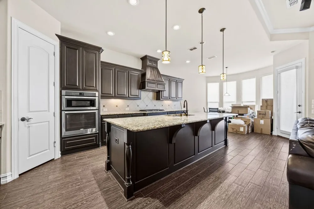 956 Byron Street Allen, TX 75013