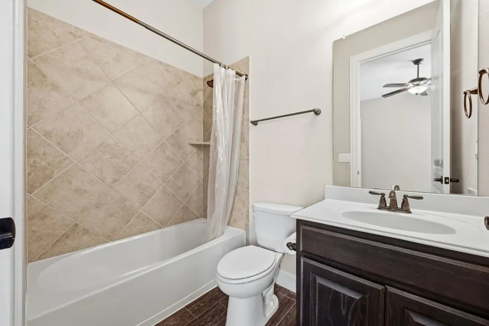 956 Byron Street Allen, TX 75013