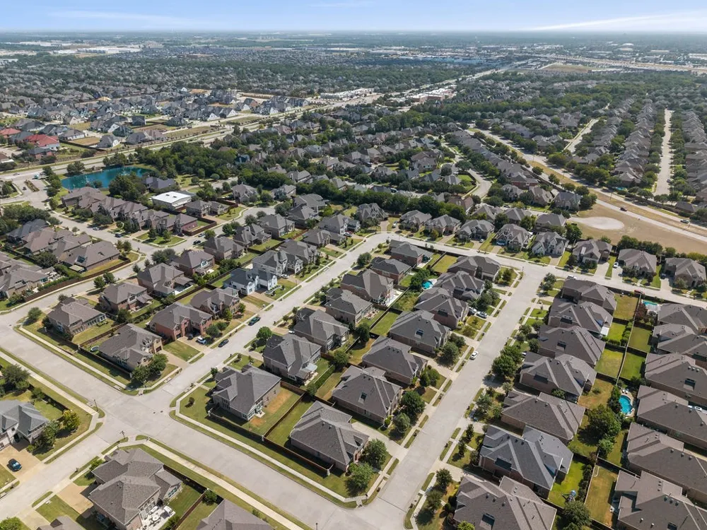 956 Byron Street Allen, TX 75013