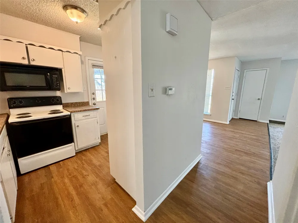 800 Irwin Drive #A Hurst, TX 76053