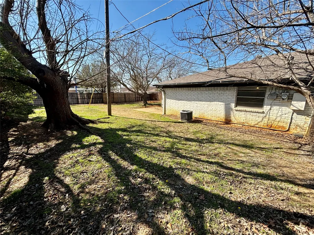 800 Irwin Drive #A Hurst, TX 76053