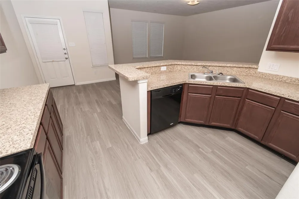 1135 Lexington Grove Drive Missouri City, TX 77459