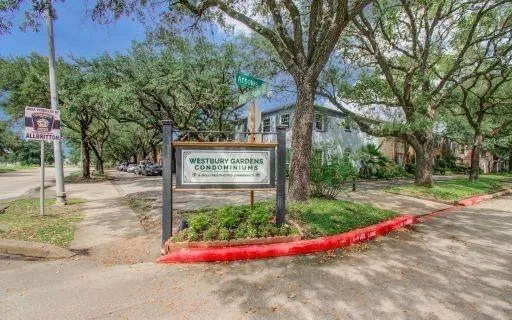 11604 Arboles Road Houston, TX 77035