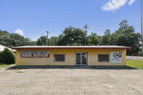 3717 Hospital Road