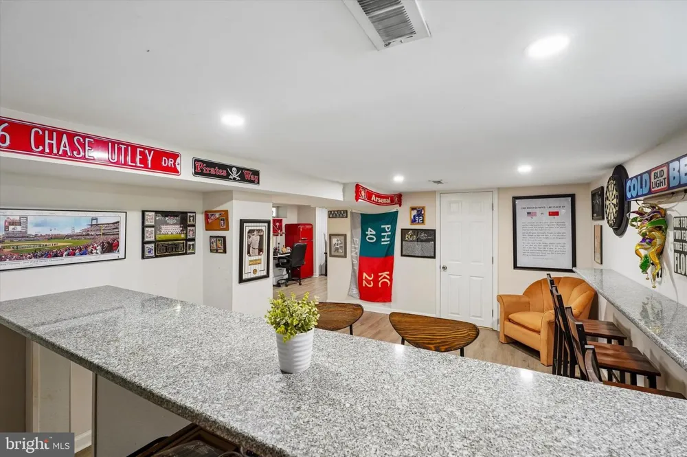 105 LOLLER ROAD Hatboro, PA 19040