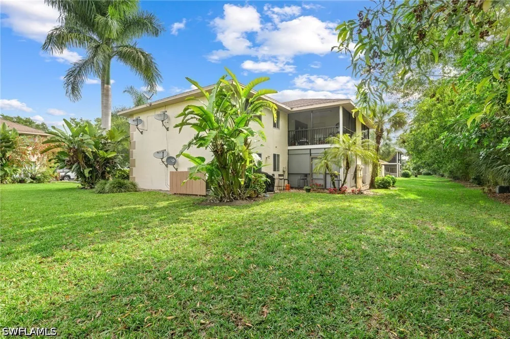 16th Place SW #E4 Naples, FL 34116