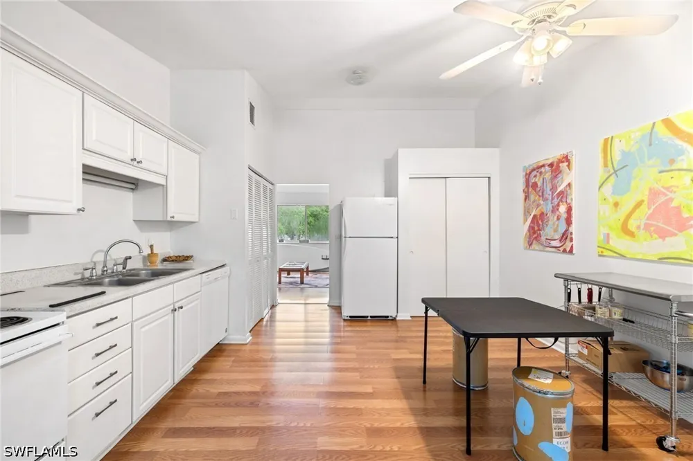 16th Place SW #E4 Naples, FL 34116