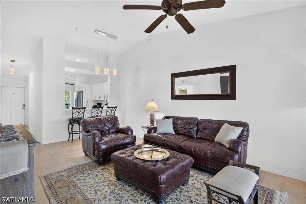 Cypress Trace Circle #204 Naples, FL 34119