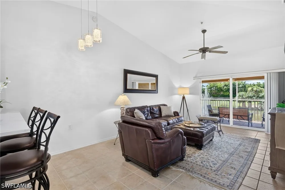 Cypress Trace Circle #204 Naples, FL 34119